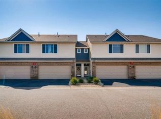 190 Shetland Ln, Lino Lakes, MN 55014