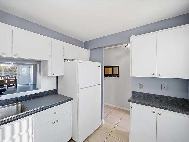 1301 S Hercules Ave #11 — Photo 3