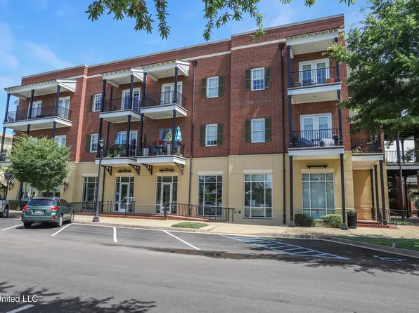 301 Northlake Ave #303, Ridgeland, MS 39157