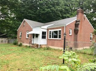 702 Hanover Rd, Meriden, CT 06451