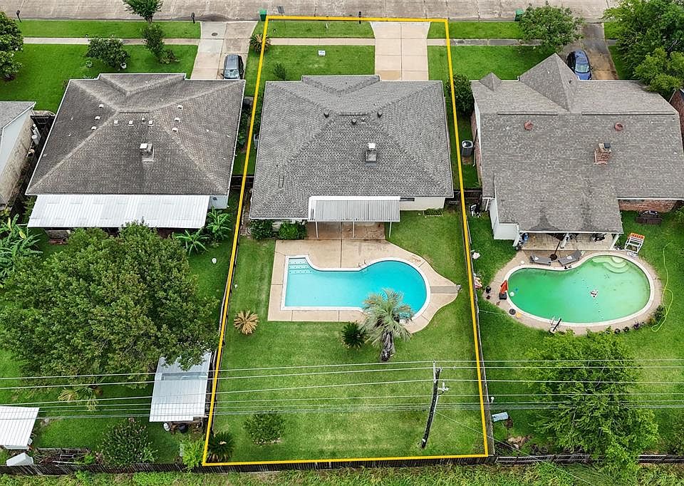 1st image of 16602 La Avenida Drive