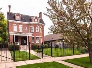 4921 S Ellis Ave, Chicago, IL 60615