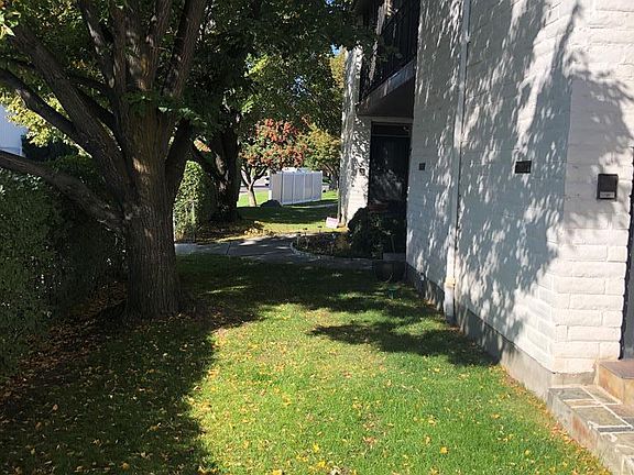 4th image of 1789 E 16th St