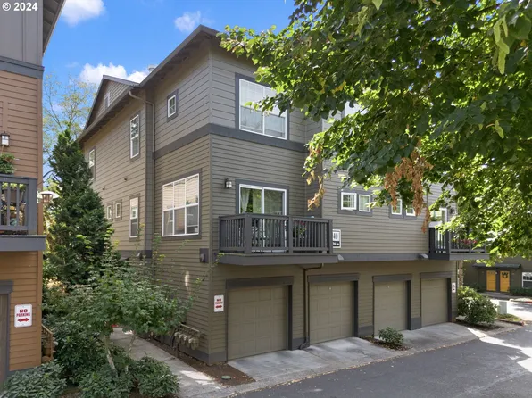 1140 SW 170th Ave Unit 202, Beaverton, OR 97003