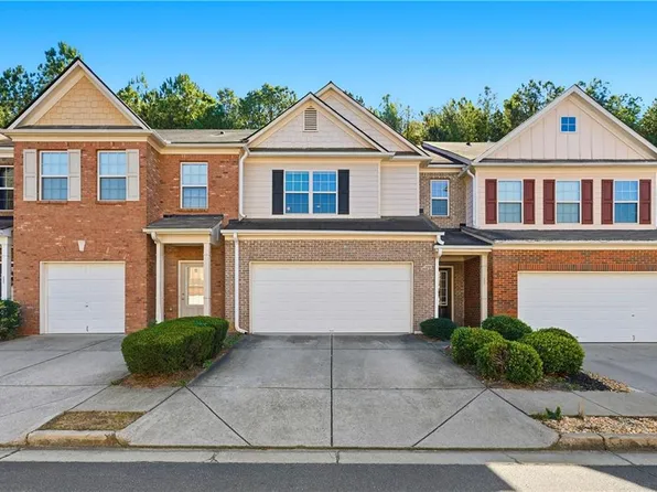 3923 Snipes Ct, Lilburn, GA 30047