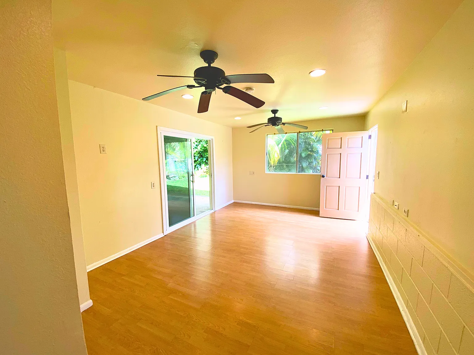 1188 Kumukoa St — Photo 2