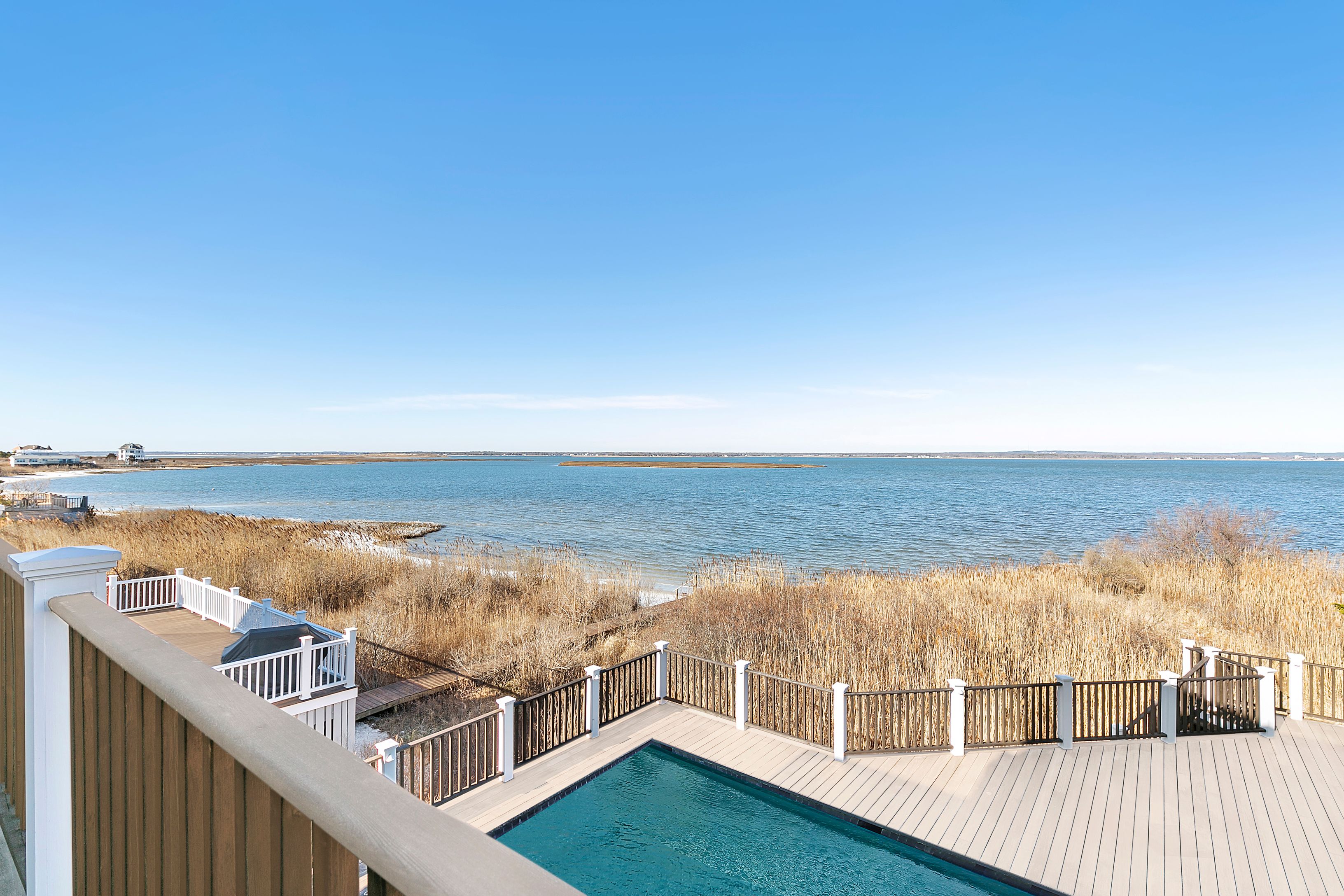 842 Dune Rd, Westhampton Beach, NY 11978 Out East