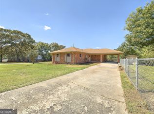 205 Forest Hill Dr, Warner Robins, GA 31088
