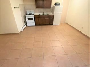 26-18 29th St #BB, Astoria, NY 11102