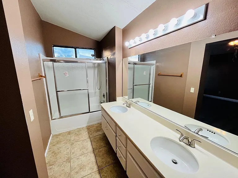 44339 Fenner Ave — Photo 13