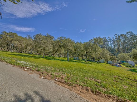 5th image of 16430 Woodland Hill Ln