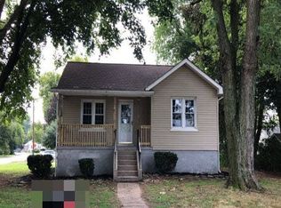 10 Oakwood Ave, Penns Grove, NJ 08069