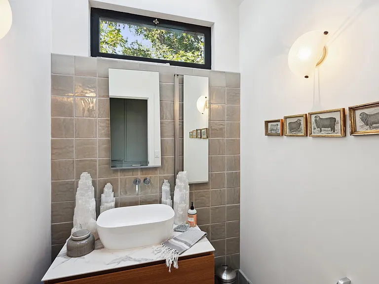 1090 Bart Rd — Photo 43