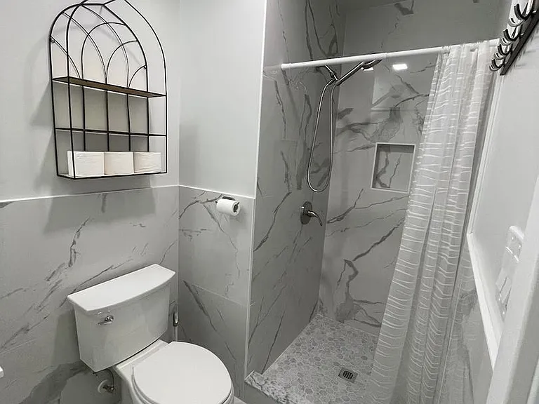 3707 Spring Garden St — Photo 6