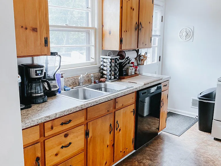 3615 Cedar Ln — Photo 16