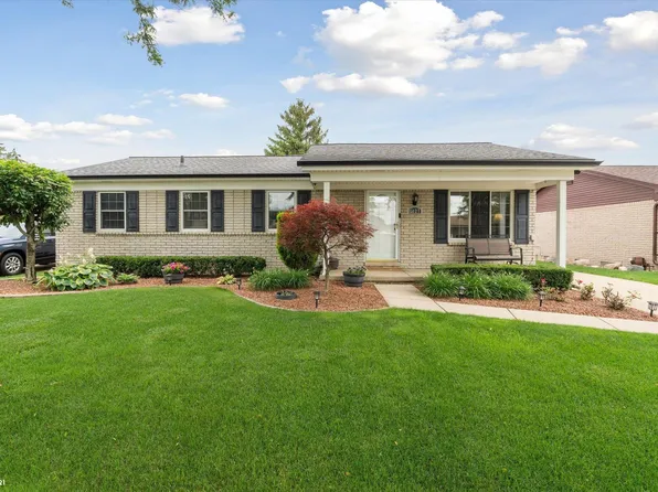 13127 Carnaby Ct, Sterling Heights, MI 48313
