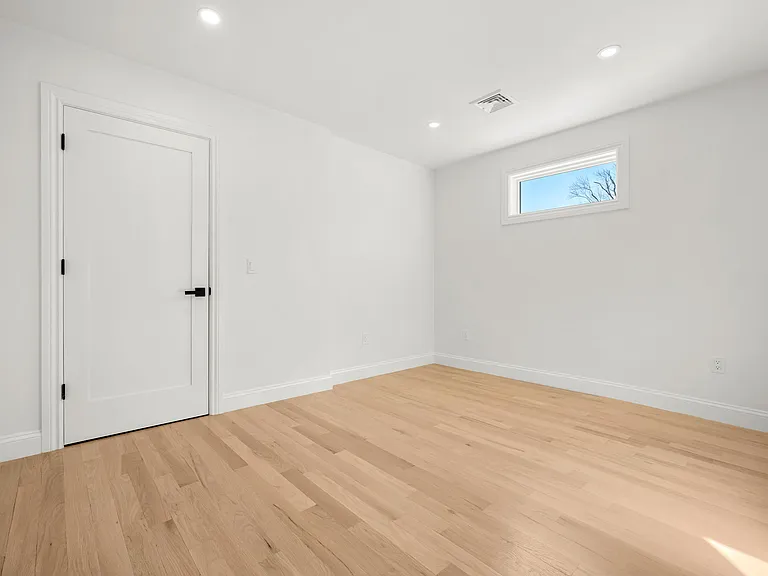 53 Dustin St #1 — Photo 24