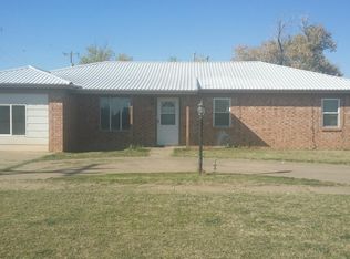 205 3rd St, Lorenzo, TX 79343