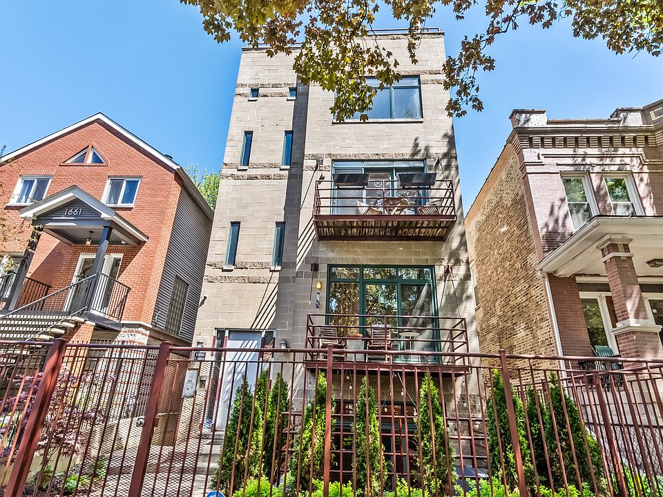 1st image of 1659 N Oakley Ave APT 1