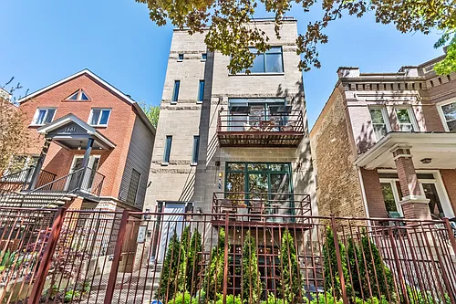 1659 N Oakley Ave #1 Photo 1