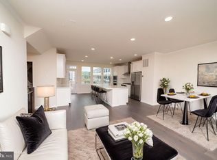 105 Vaughn Dr, Princeton Junction, NJ 08550