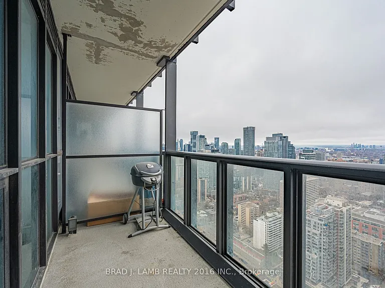 101 Charles St E #4106 — Photo 20