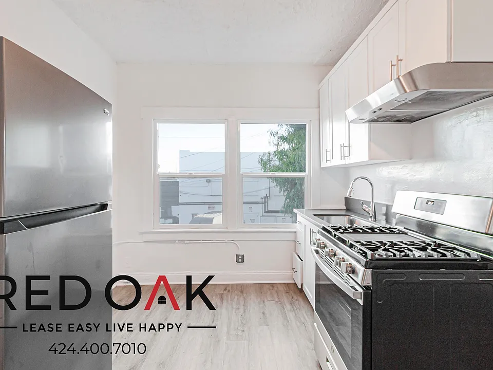 719 Heliotrope Dr #208