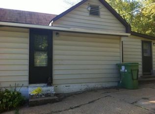 8413 Carl Ave, Saint Louis, MO