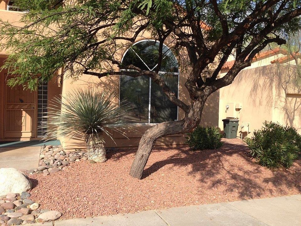 1st image of 3737 N Camino Leamaria