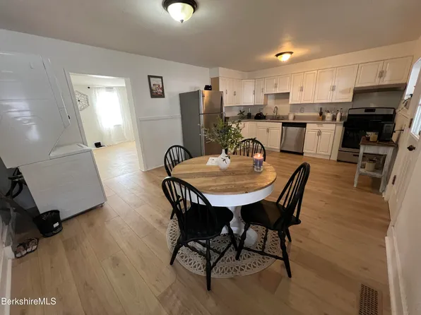 202 Columbia St, Adams, MA 01220