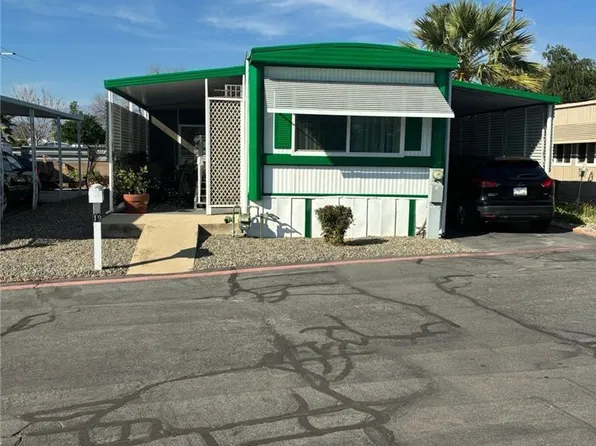 34480 County Line Rd Space 19, Yucaipa, CA 92399