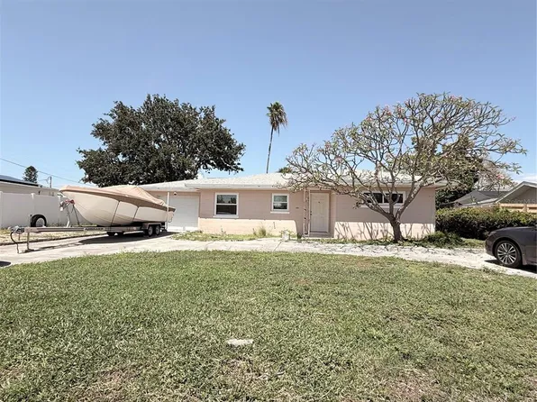 408 39th Ave, Saint Pete Beach, FL 33706