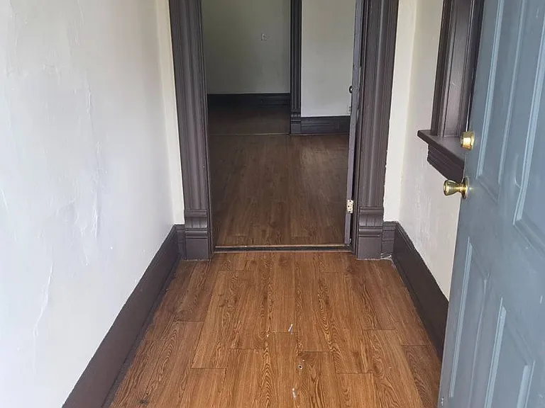 602 W Center St — Photo 10