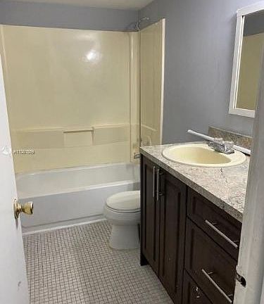 3rd image of 4574 NW 185th St #4574