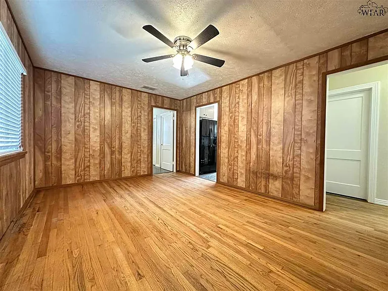 2211 Fillmore St — Photo 3