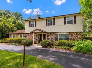 8241 Hidden Pines Rd, Fort Pierce, FL 34945