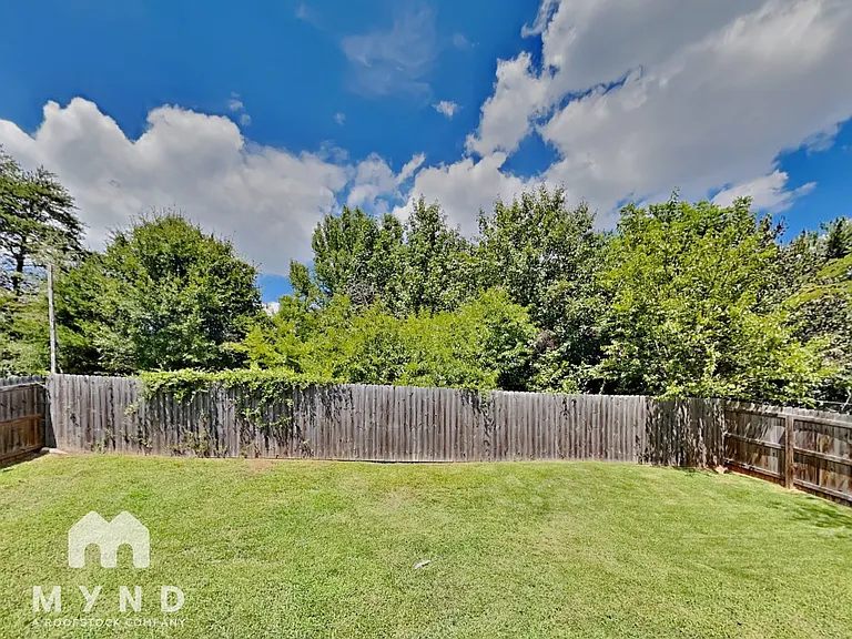 730 Dunbrook Ln — Photo 15