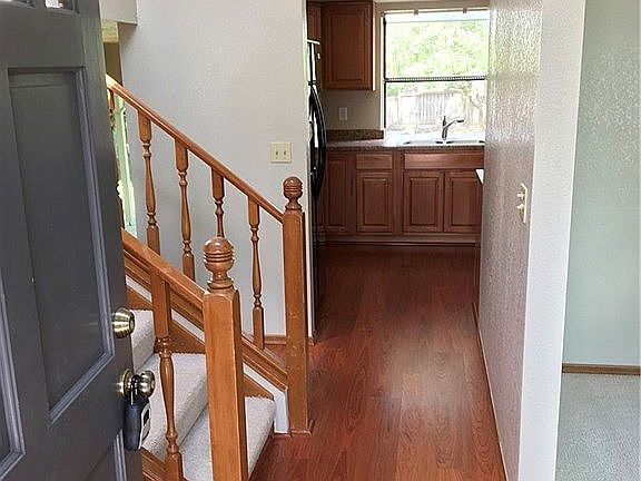 4th image of 12013 224th Avenue Ct E