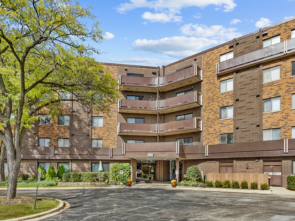 1st image of 850 Wellington Ave Unit 301