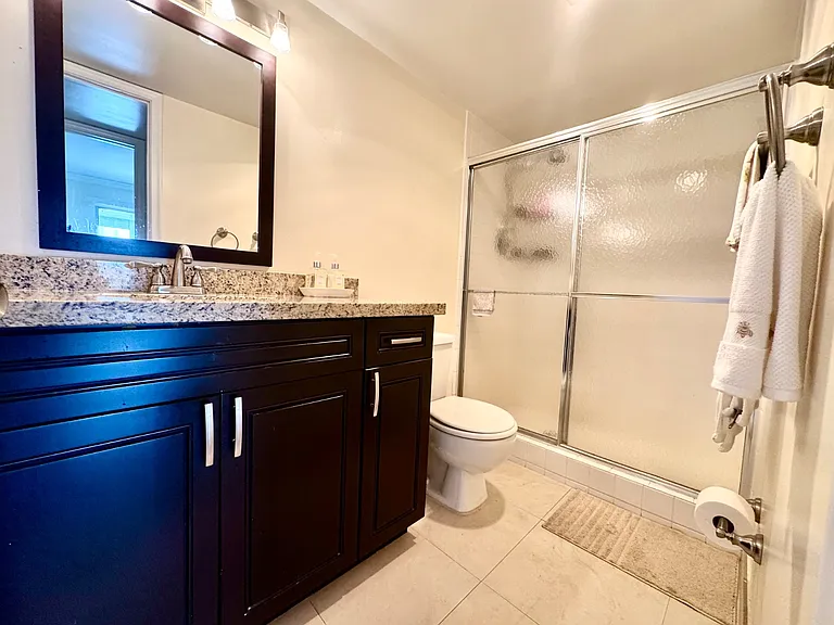 1905 Bermuda Cir #L4 — Photo 26