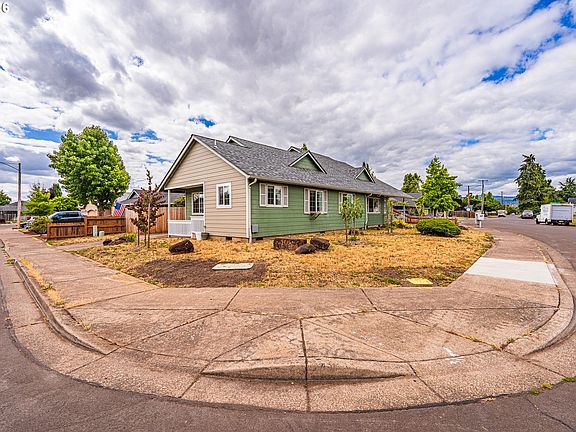 2nd image of 4096 S E St
