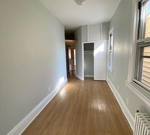 4th image of 65-13 Grand Ave #2