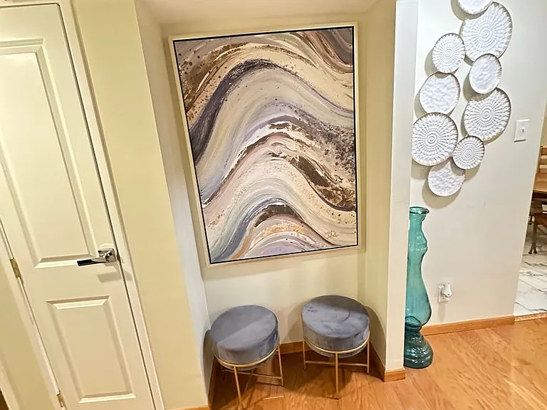 5801 Sunshine Dr #203 — Photo 2