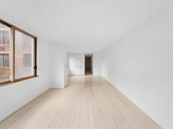 350 West 50th Street image 5 of 14