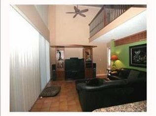 19246 Blount Rd, Lutz, FL 33558