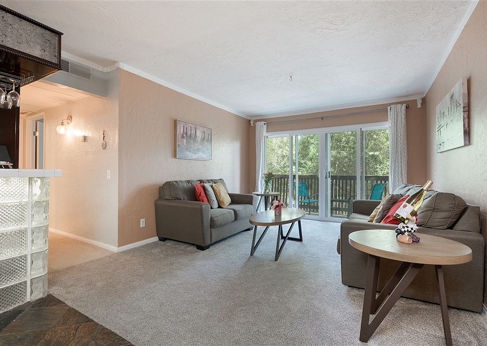 2nd image of 6406 Friars Rd Unit 238