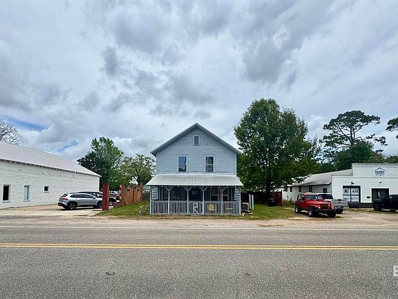 2nd image of 4163 1st Ave