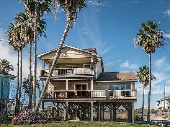 1217 TODVILLE. WATER VIEWS FROM ALL WINDOWS.