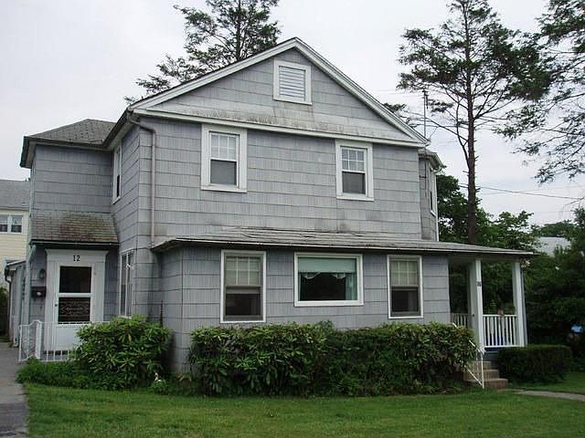 1st image of 12 N Goodwin Ave