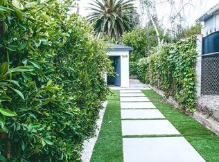 5406 Tampa Ave, Tarzana, CA 91356